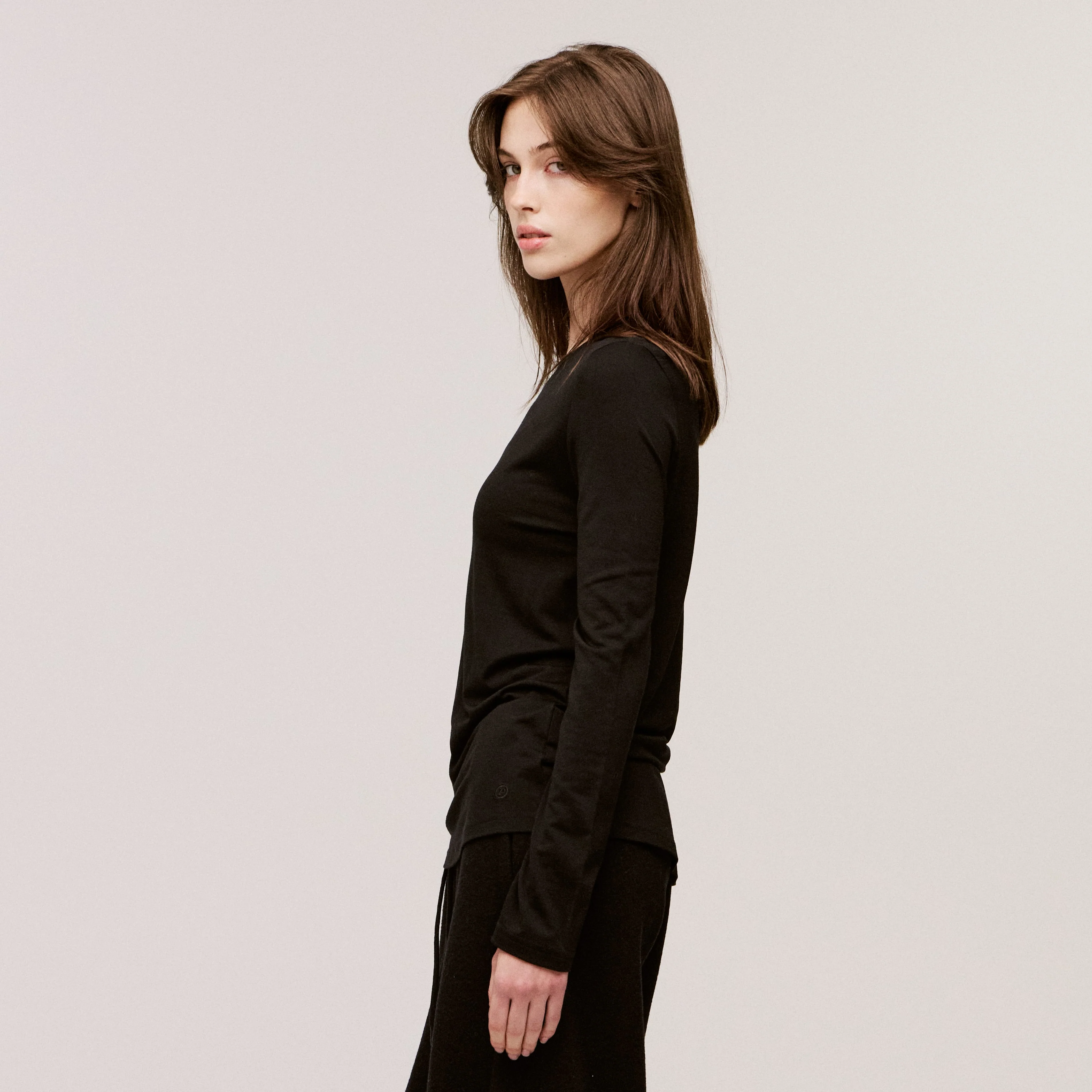 100% Ultra-Fine Merino Wool Women’s Long Sleeve - Image 3