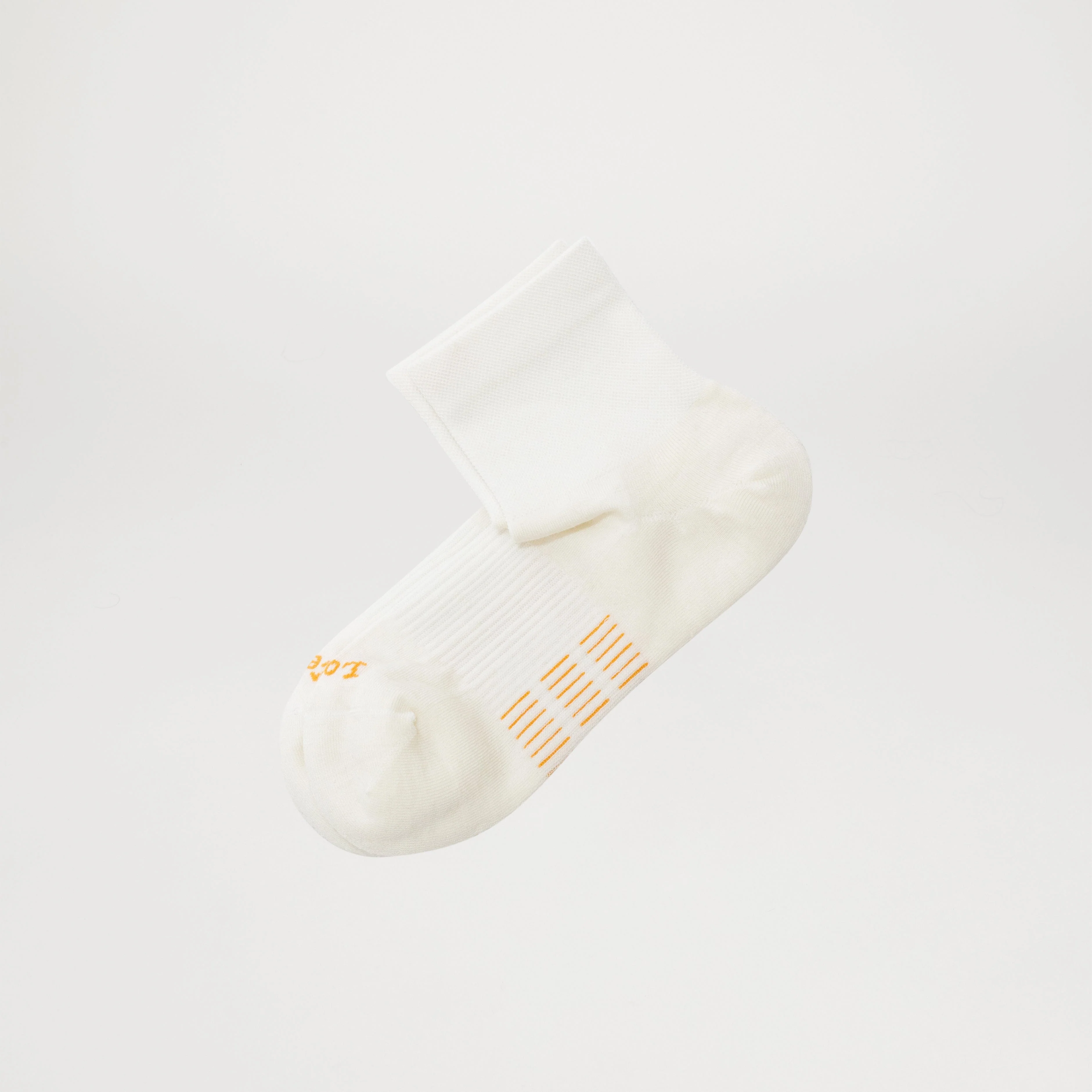 Active Quarter Socks - Image 3