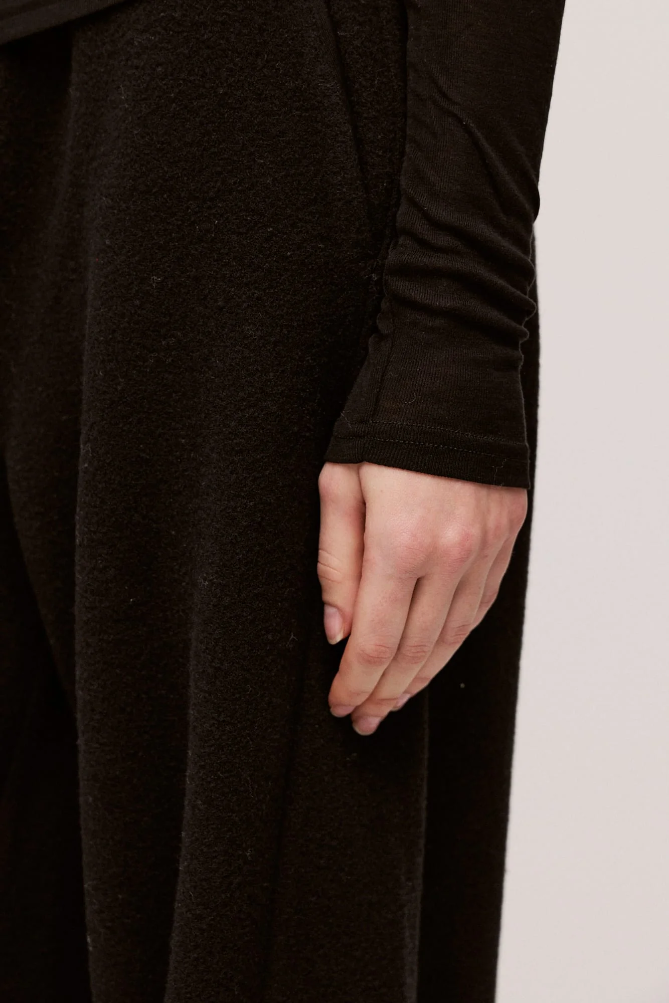 Women’s Cashmere-Blend Boat Long Sleeve - Image 16