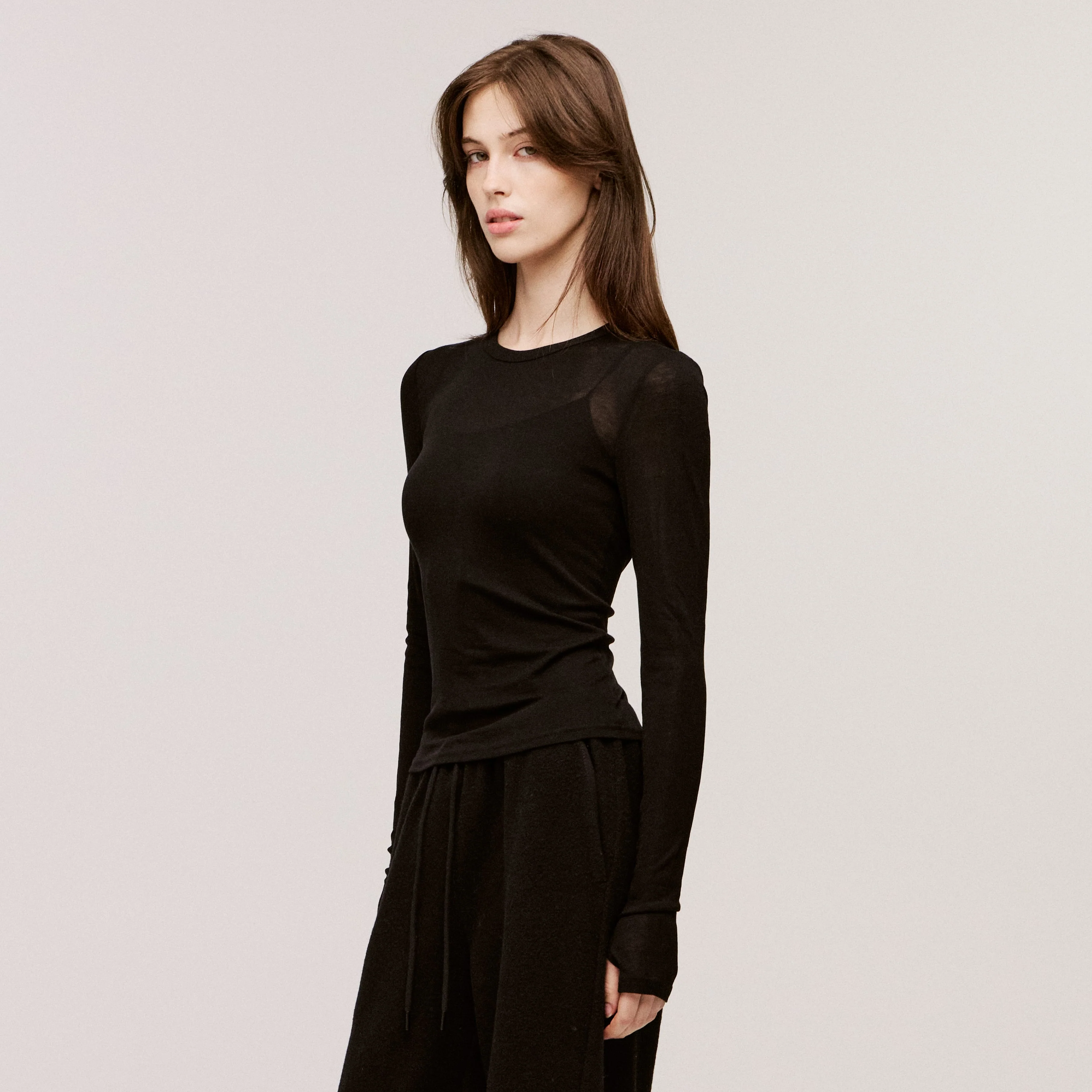 Women’s Cashmere-Blend Crew Long Sleeve - Image 10