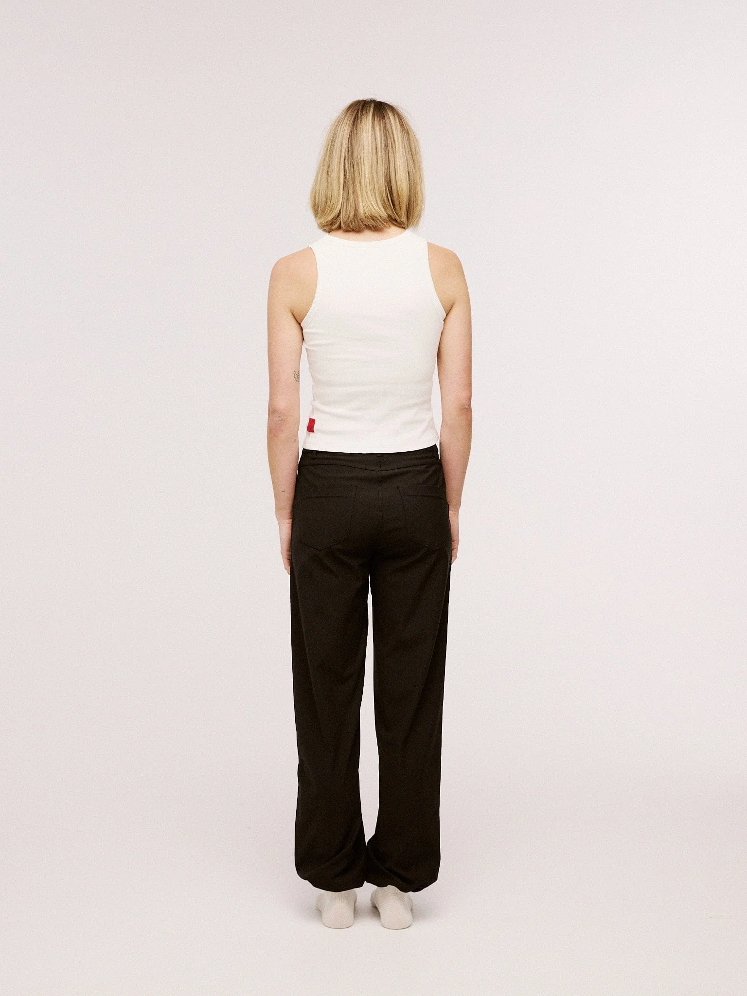 Women's Organic Cotton Ribbed Tank Top - Image 13